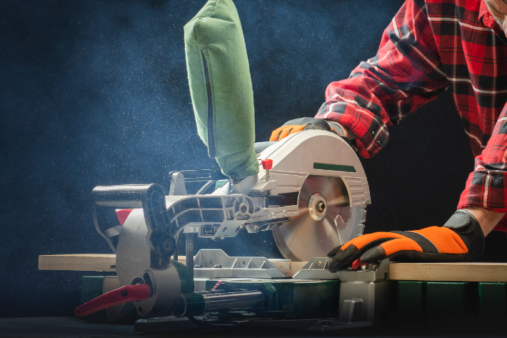 highly rated Compound Miter Saw