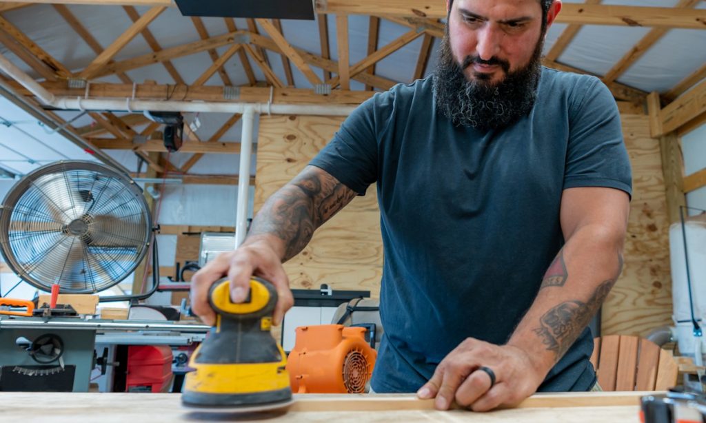 Importance to Have a Shop Fan in Your Workshop